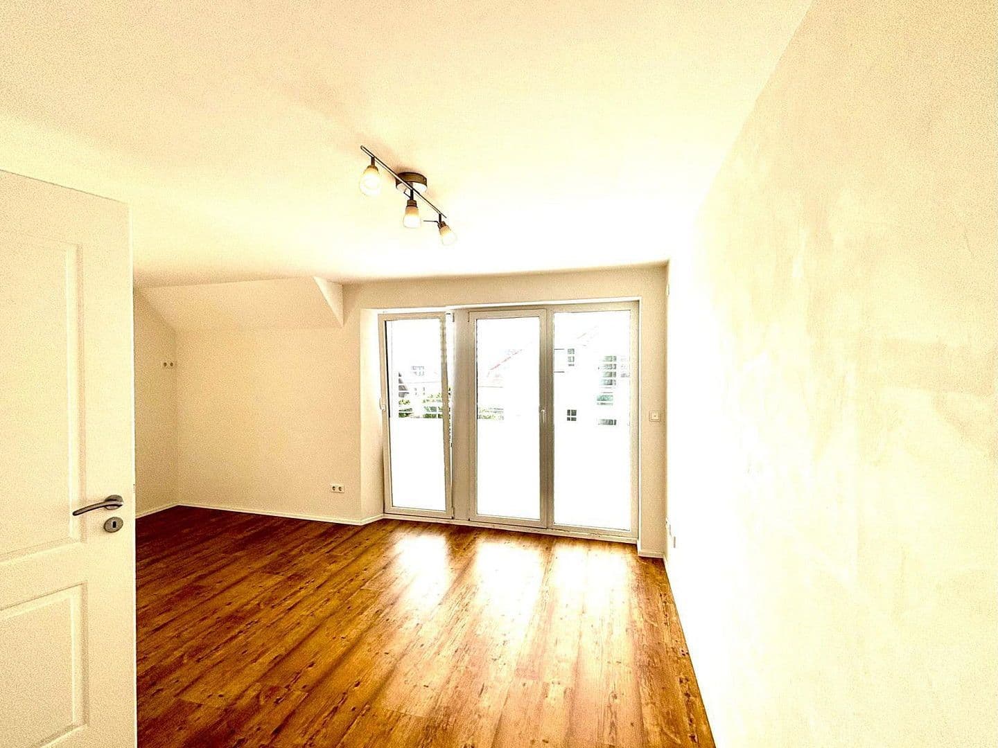 Predaj bytu 4-izbový 92 m², Überlingen, Bádensko-Wurttembersko Predaj bytu 4-izbový 92 m², Überlingen, Bádensko-Wurttembersko