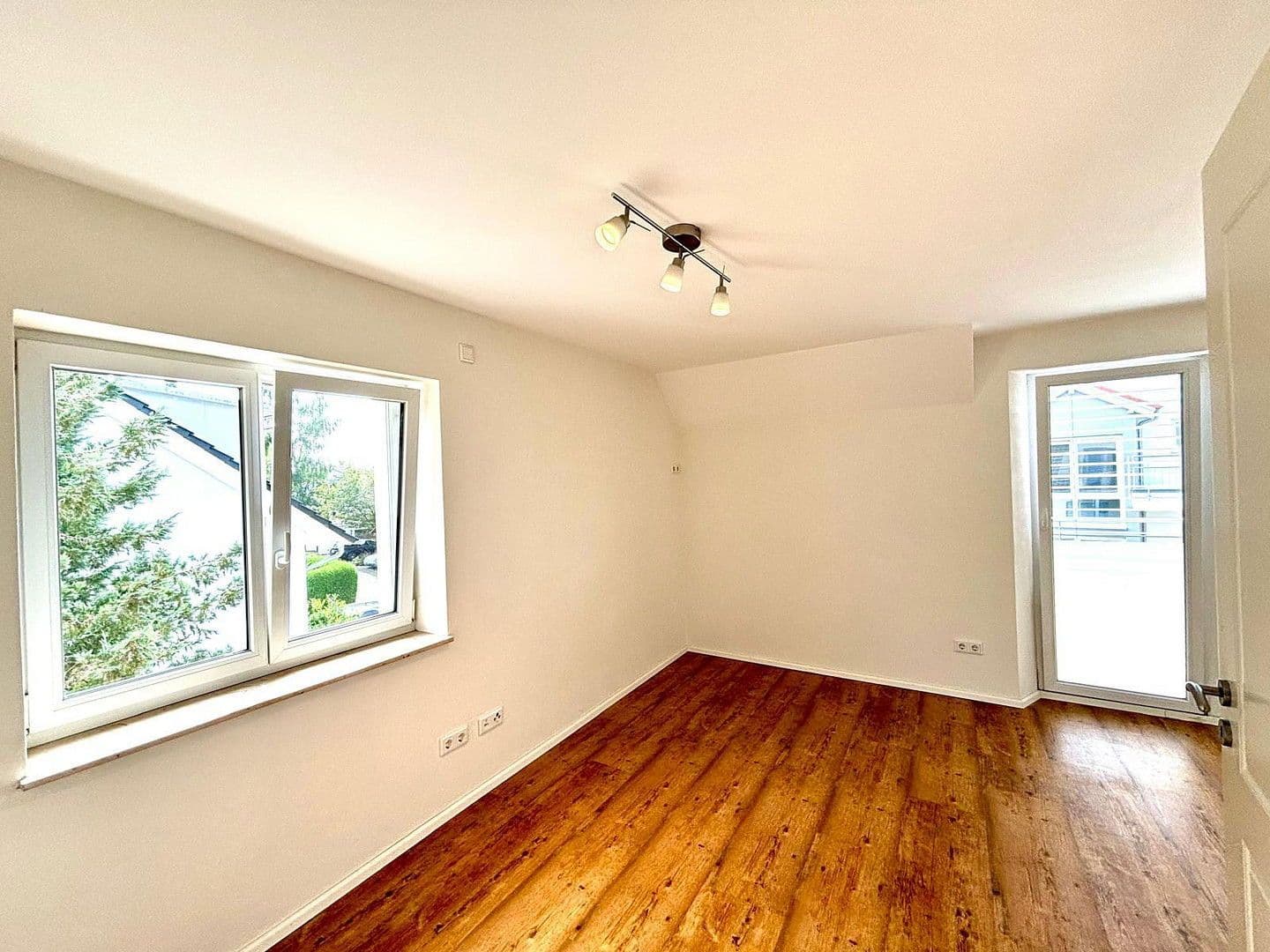 Predaj bytu 4-izbový 92 m², Überlingen, Bádensko-Wurttembersko Predaj bytu 4-izbový 92 m², Überlingen, Bádensko-Wurttembersko