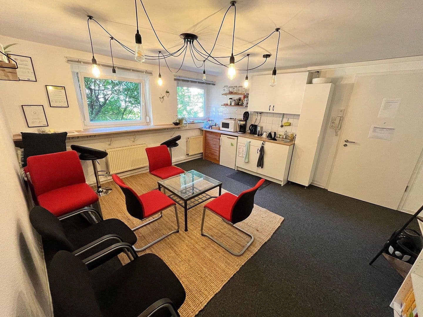 Prenájom kancelárie 50 m², Schützenstraße 11, Stuttgart, Bádensko-Wurttembersko Prenájom kancelárie 50 m², Schützenstraße 11, Stuttgart, Bádensko-Wurttembersko