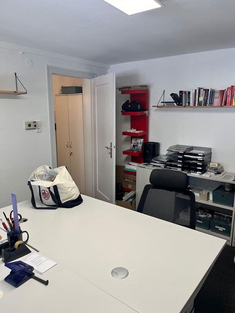 Prenájom kancelárie 50 m², Schützenstraße 11, Stuttgart, Bádensko-Wurttembersko Prenájom kancelárie 50 m², Schützenstraße 11, Stuttgart, Bádensko-Wurttembersko