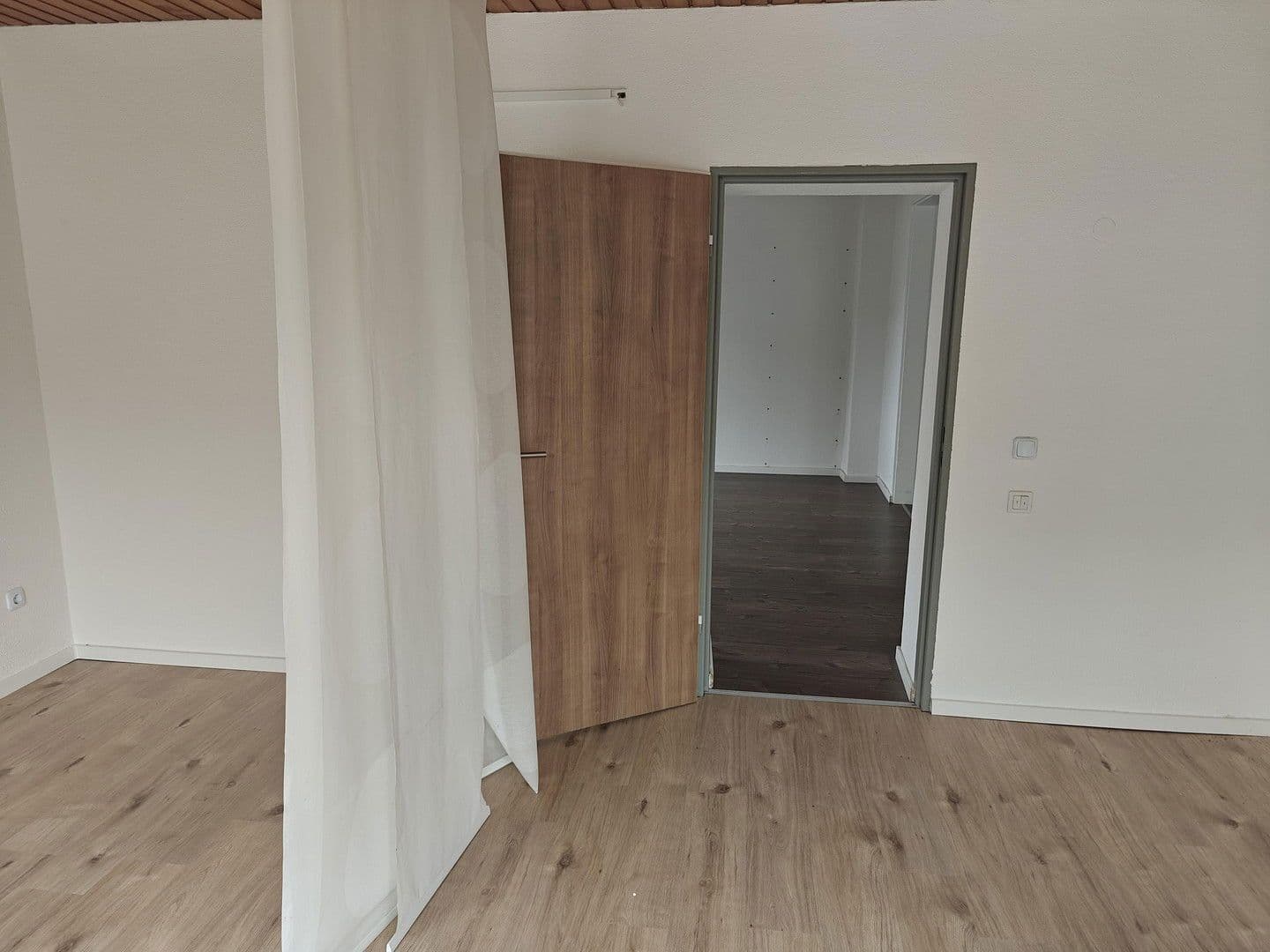 Prenájom nebytového priestoru 306 m², Anbacherstr. 26, Gunzenhausen, Bavorsko Prenájom nebytového priestoru 306 m², Anbacherstr. 26, Gunzenhausen, Bavorsko