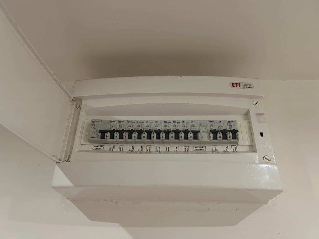 Predaj bytu 3-izbový 59 m², Oráčova, Ostrava, Moravskoslezský kraj Predaj bytu 3-izbový 59 m², Oráčova, Ostrava, Moravskoslezský kraj