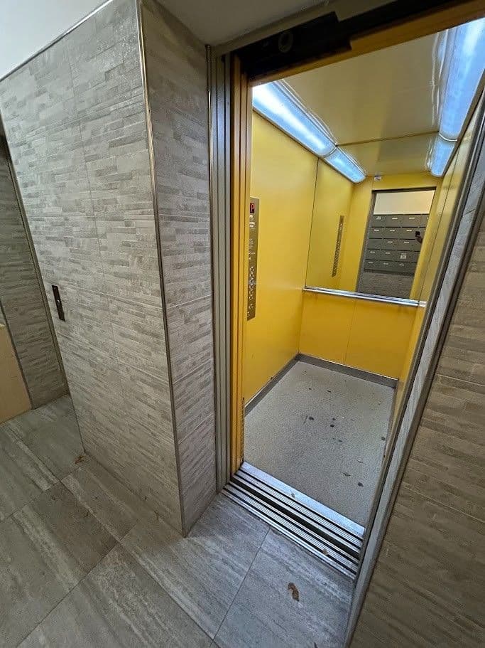 Predaj bytu 3-izbový 59 m², Oráčova, Ostrava, Moravskoslezský kraj Predaj bytu 3-izbový 59 m², Oráčova, Ostrava, Moravskoslezský kraj