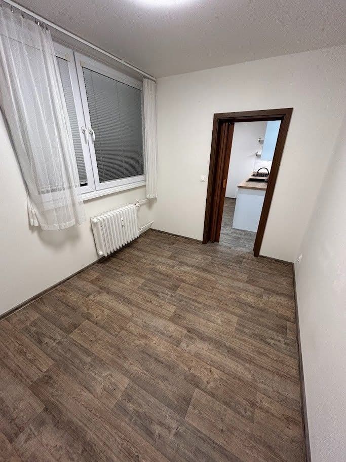 Predaj bytu 3-izbový 59 m², Oráčova, Ostrava, Moravskoslezský kraj Predaj bytu 3-izbový 59 m², Oráčova, Ostrava, Moravskoslezský kraj