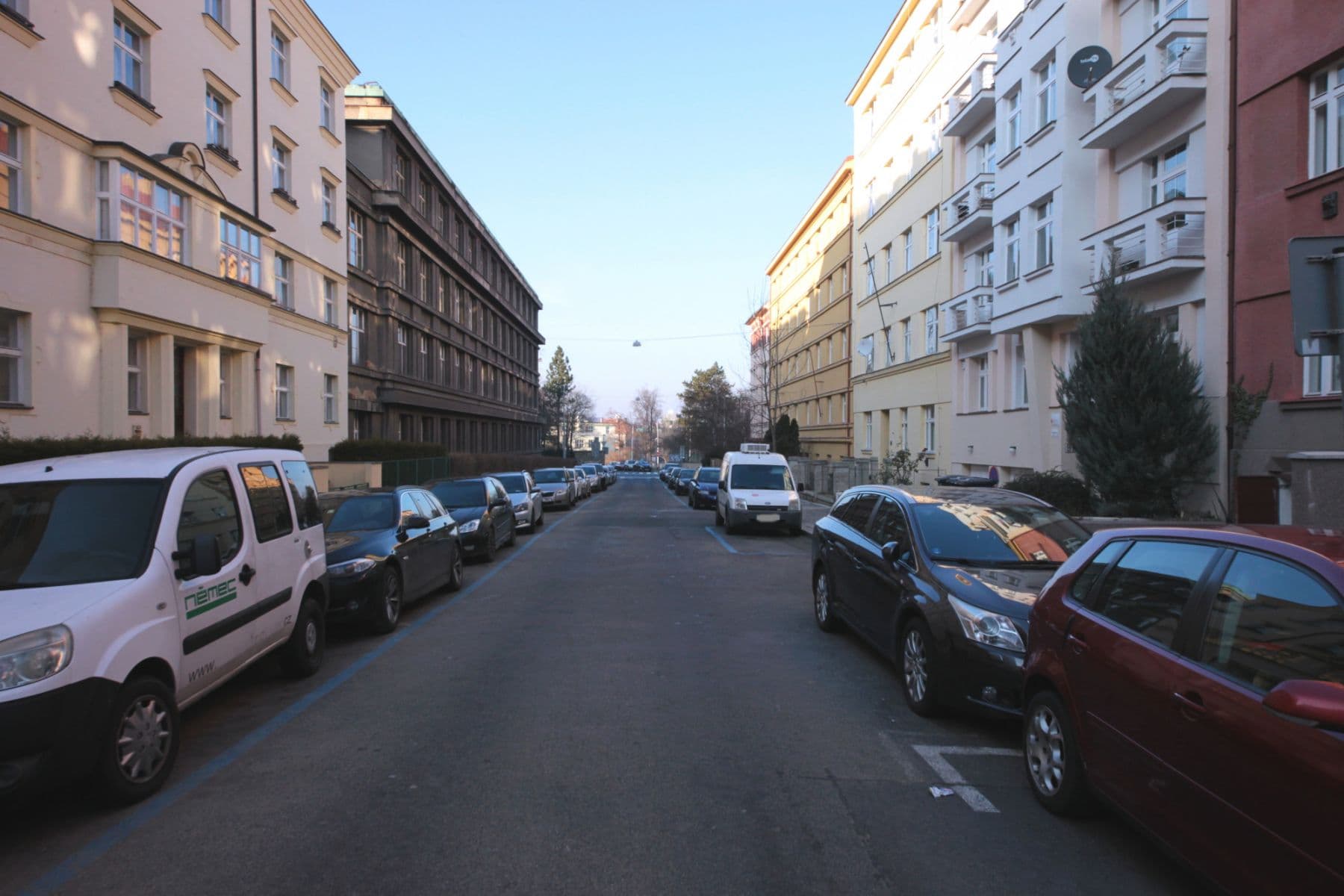 Prenájom bytu 28 m², U Zeměpisného ústavu, Praha, Praha Prenájom bytu 28 m², U Zeměpisného ústavu, Praha, Praha