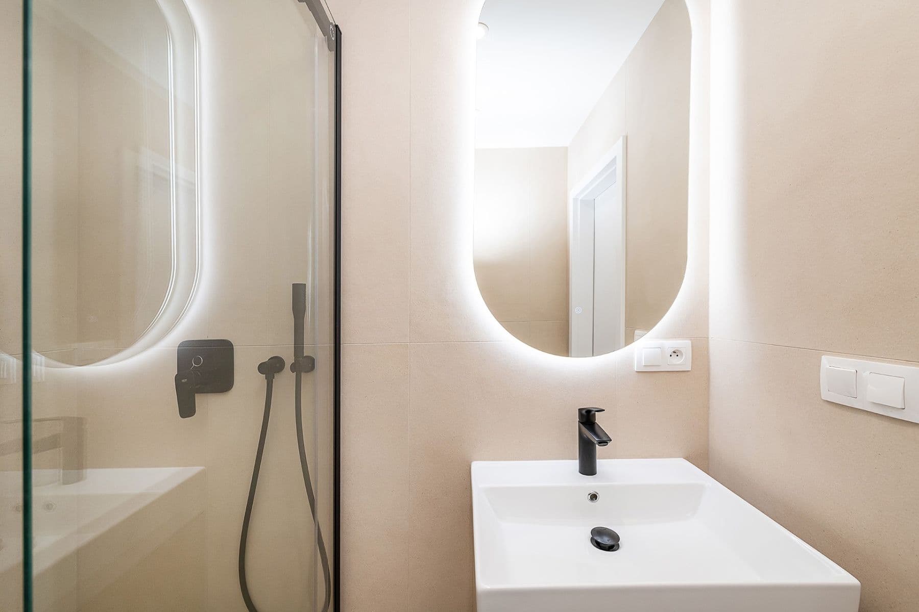 Predaj bytu 5-izbový 88 m², Feřtekova, Praha, Praha Predaj bytu 5-izbový 88 m², Feřtekova, Praha, Praha