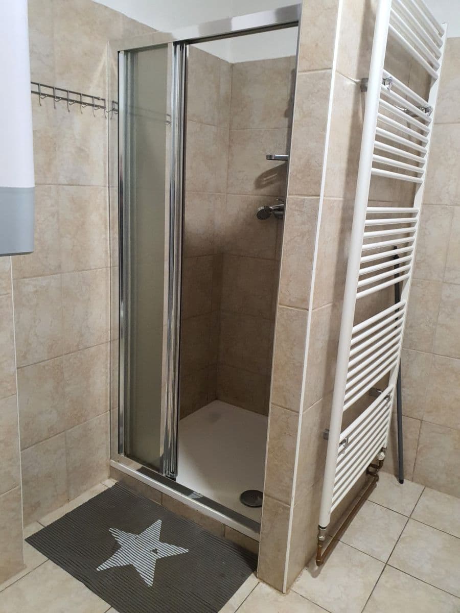 Prenájom bytu 3-izbový 100 m², sady Pětatřicátníků, Plzeň, Plzeňský kraj Prenájom bytu 3-izbový 100 m², sady Pětatřicátníků, Plzeň, Plzeňský kraj