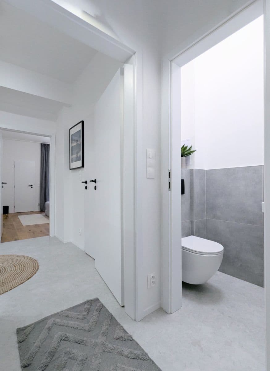 Predaj bytu 3-izbový 62 m², Na Hlídce, Praha, Praha Predaj bytu 3-izbový 62 m², Na Hlídce, Praha, Praha