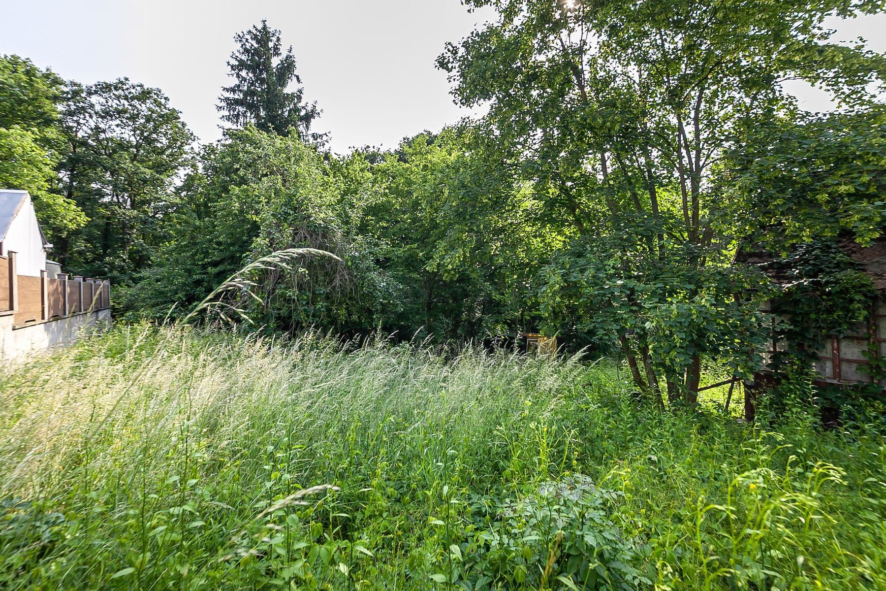 Predaj rekreačného objektu 35 m², pozemek 614 m², Ke Lhotě, Dolní Břežany, Středočeský kraj Predaj rekreačného objektu 35 m², pozemek 614 m², Ke Lhotě, Dolní Břežany, Středočeský kraj