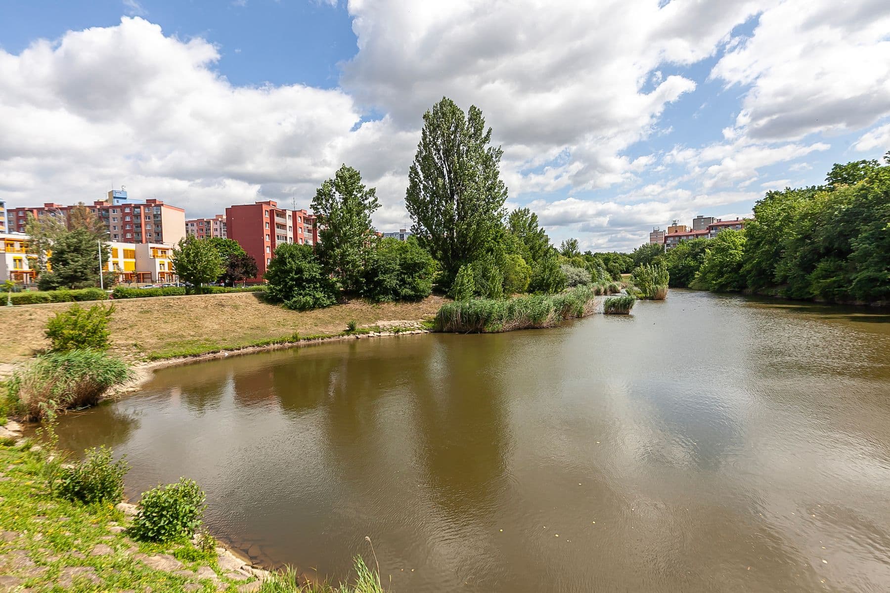 Predaj bytu 2-izbový 62 m², Bouřilova, Praha, Praha Predaj bytu 2-izbový 62 m², Bouřilova, Praha, Praha