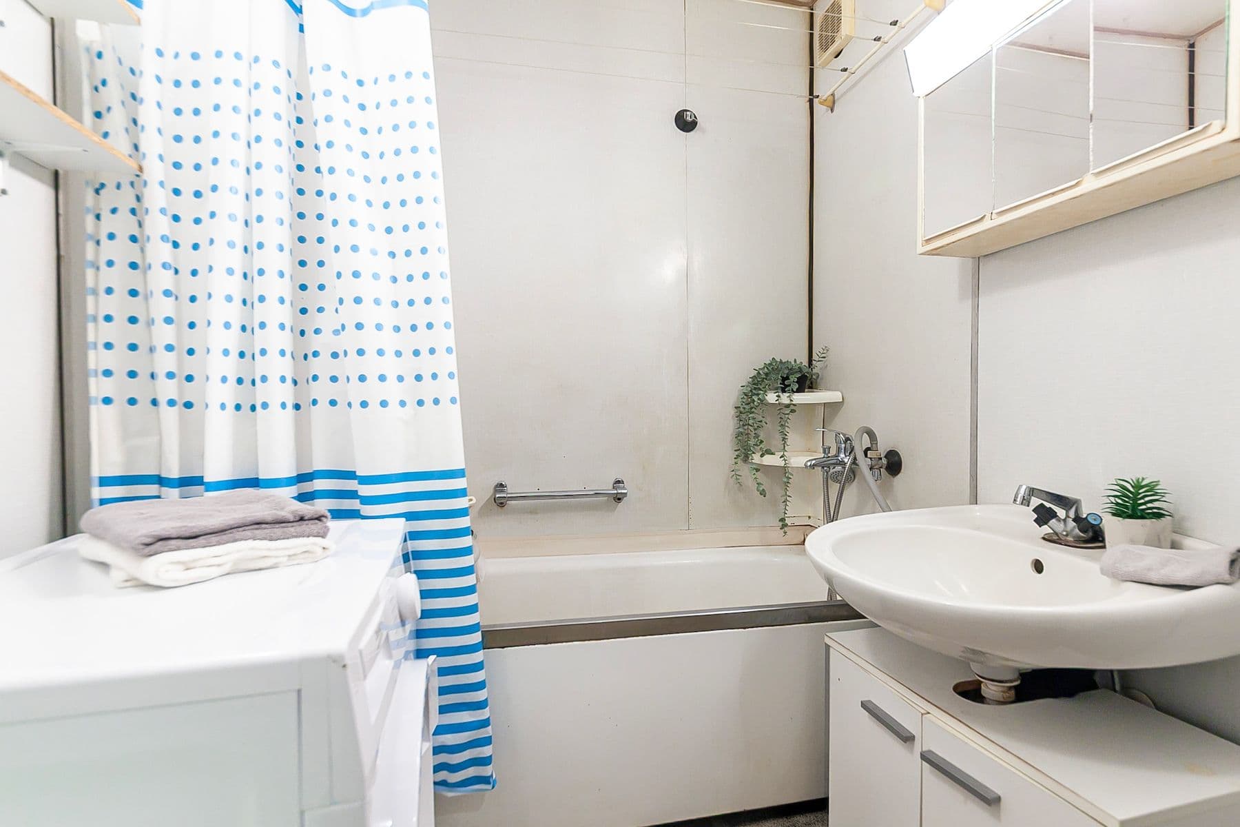 Predaj bytu 2-izbový 65 m², Bouřilova, Praha, Praha Predaj bytu 2-izbový 65 m², Bouřilova, Praha, Praha