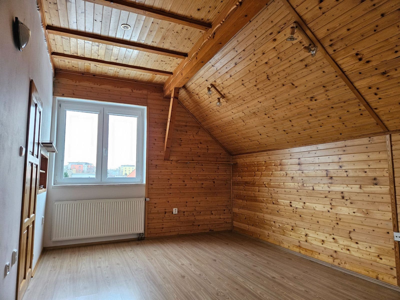 Prenájom bytu 3-izbový 112 m², Adélčina, Praha, Praha Prenájom bytu 3-izbový 112 m², Adélčina, Praha, Praha