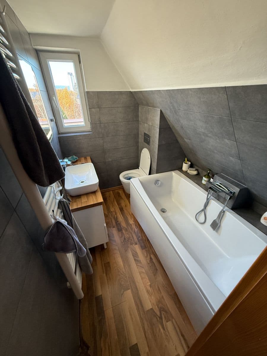 Predaj domu 303 m², pozemek 379 m², V Táboře, Bruntál, Moravskoslezský kraj Predaj domu 303 m², pozemek 379 m², V Táboře, Bruntál, Moravskoslezský kraj