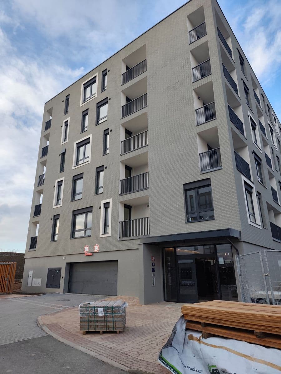 Prenájom bytu 2-izbový 52 m², Stočesova, Praha, Praha Prenájom bytu 2-izbový 52 m², Stočesova, Praha, Praha