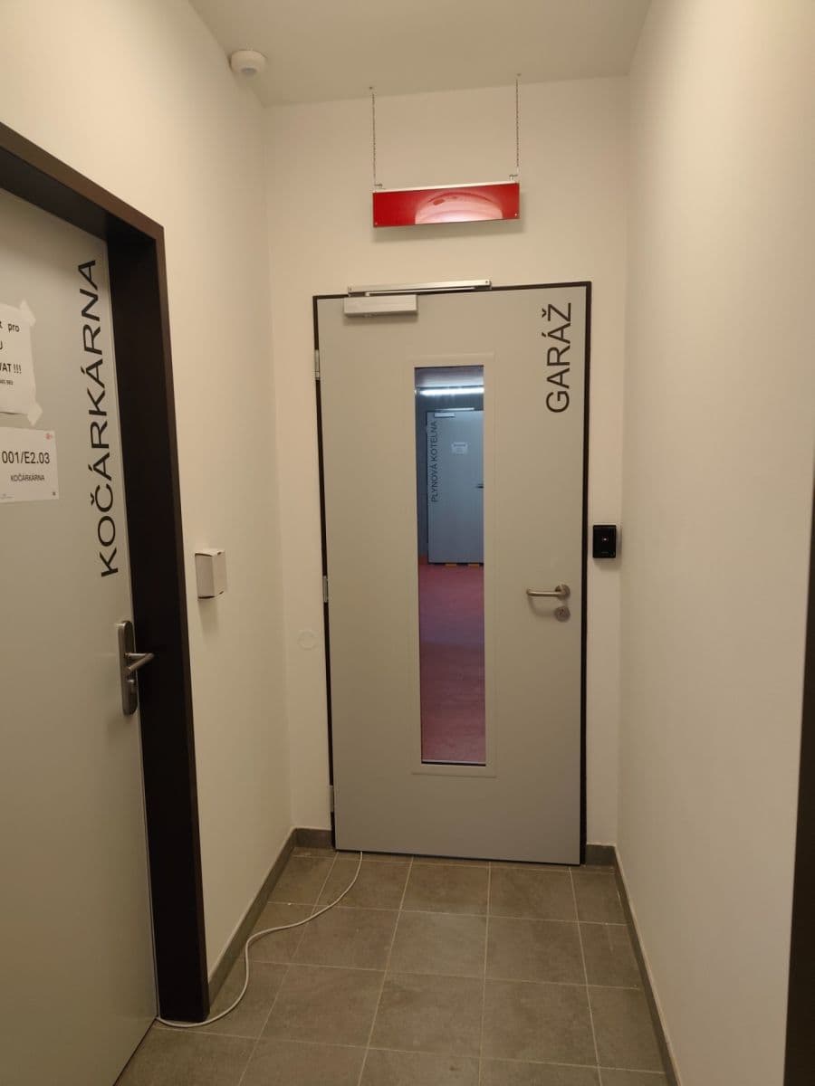 Prenájom bytu 2-izbový 52 m², Stočesova, Praha, Praha Prenájom bytu 2-izbový 52 m², Stočesova, Praha, Praha