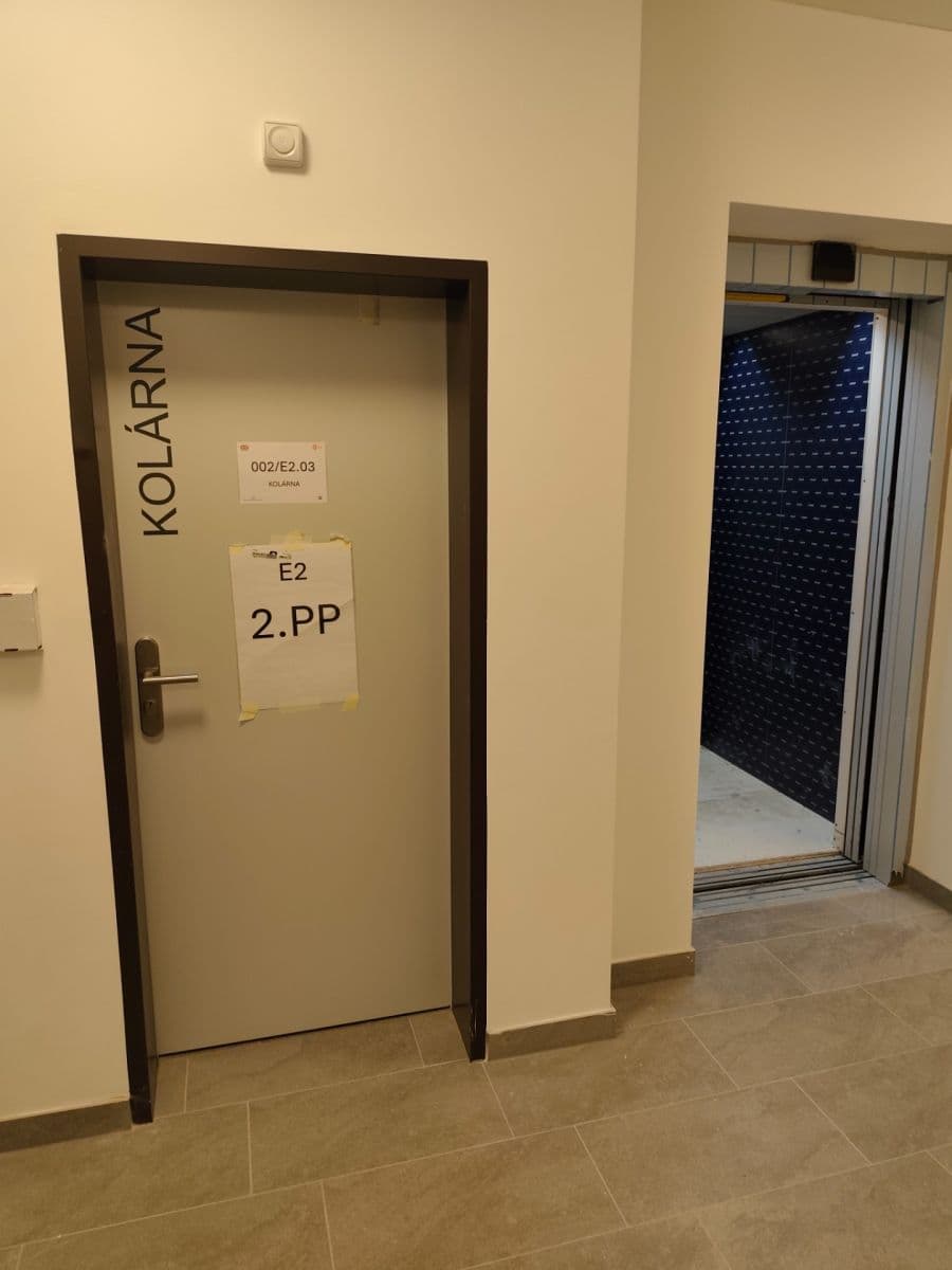 Prenájom bytu 2-izbový 52 m², Stočesova, Praha, Praha Prenájom bytu 2-izbový 52 m², Stočesova, Praha, Praha