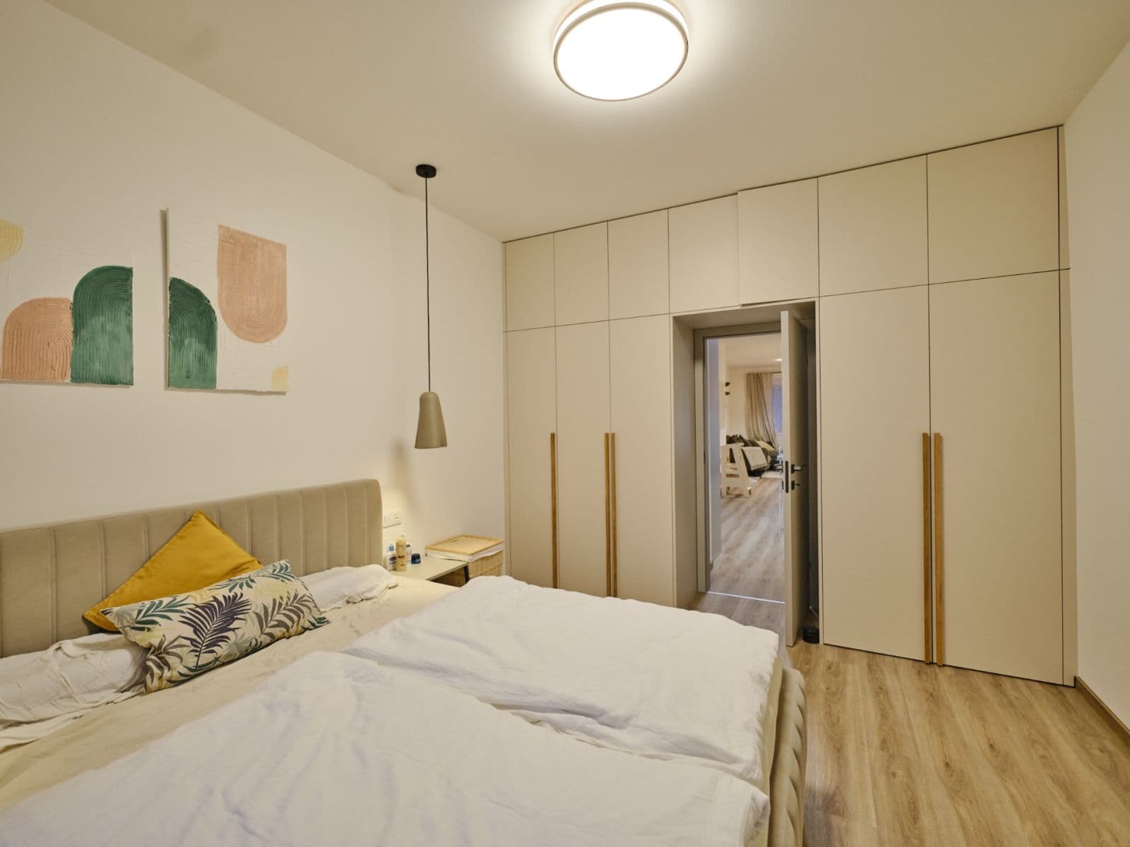 Prenájom bytu 2-izbový 55 m², Svojetická, Praha, Praha Prenájom bytu 2-izbový 55 m², Svojetická, Praha, Praha