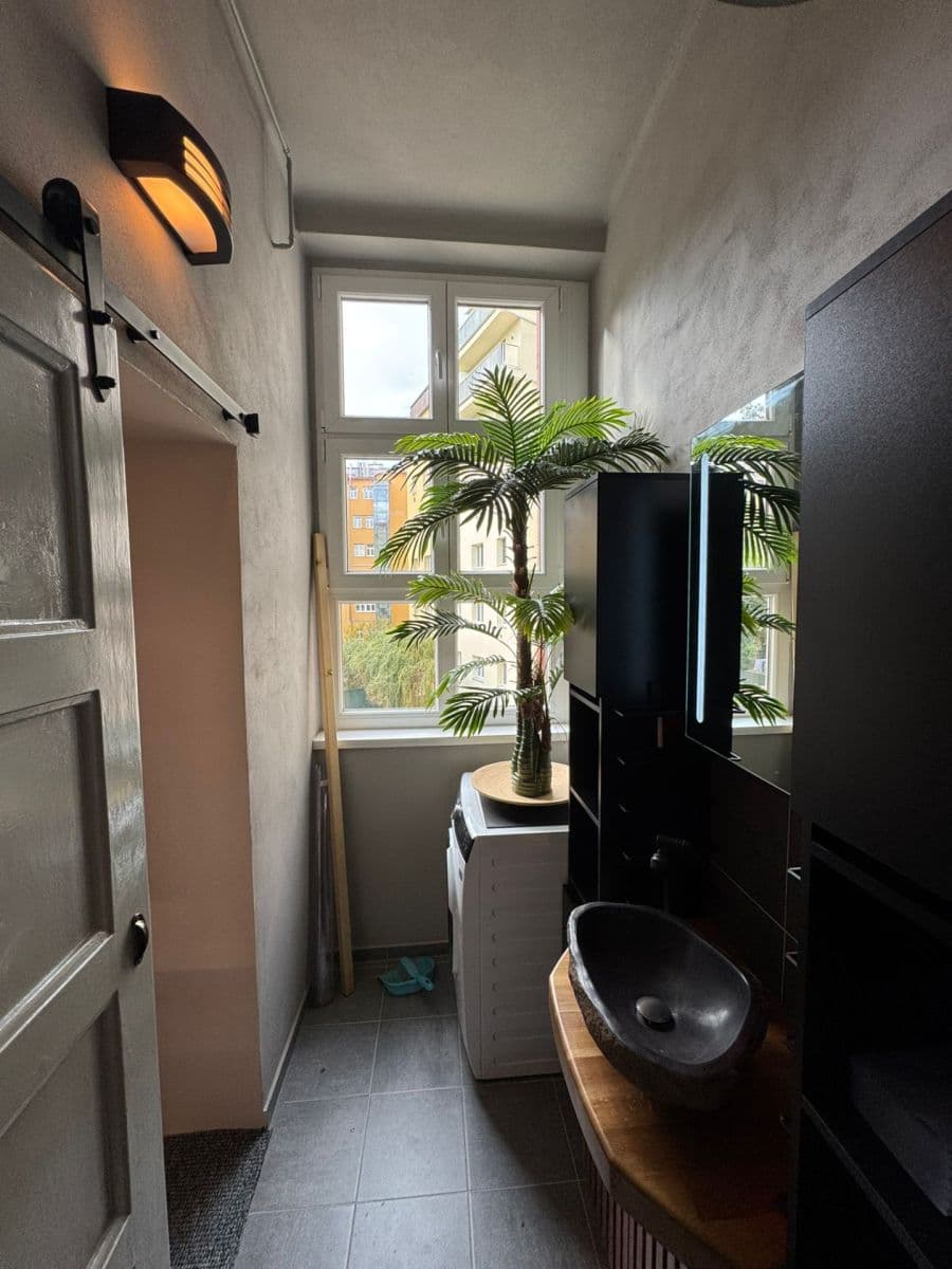 Prenájom bytu 1-izbový 30 m², U Libeňského pivovaru, Praha, Praha Prenájom bytu 1-izbový 30 m², U Libeňského pivovaru, Praha, Praha