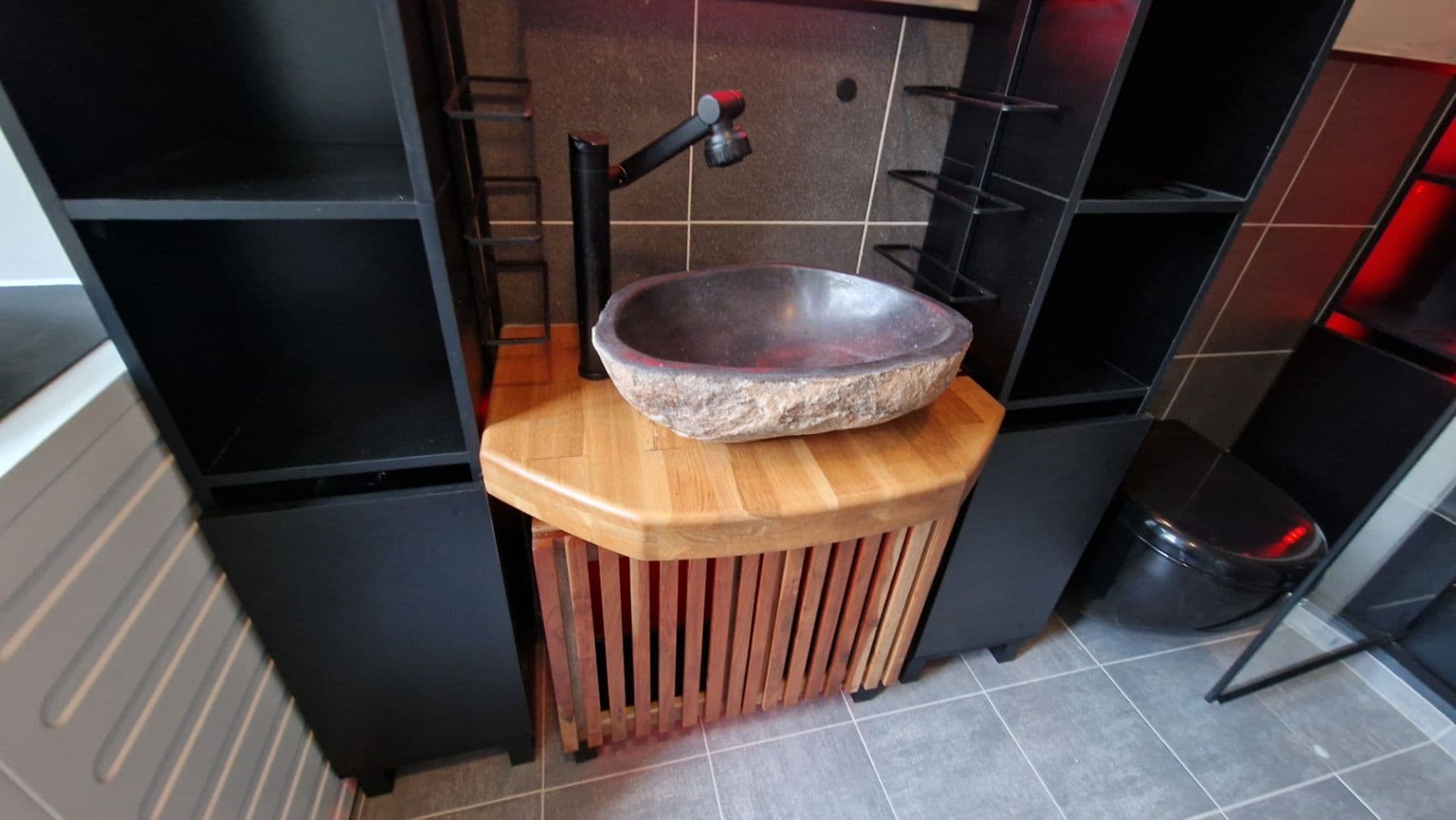 Prenájom bytu 1-izbový 30 m², U Libeňského pivovaru, Praha, Praha Prenájom bytu 1-izbový 30 m², U Libeňského pivovaru, Praha, Praha