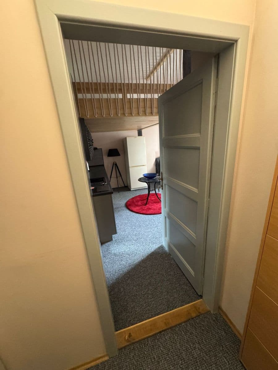 Prenájom bytu 1-izbový 30 m², U Libeňského pivovaru, Praha, Praha Prenájom bytu 1-izbový 30 m², U Libeňského pivovaru, Praha, Praha