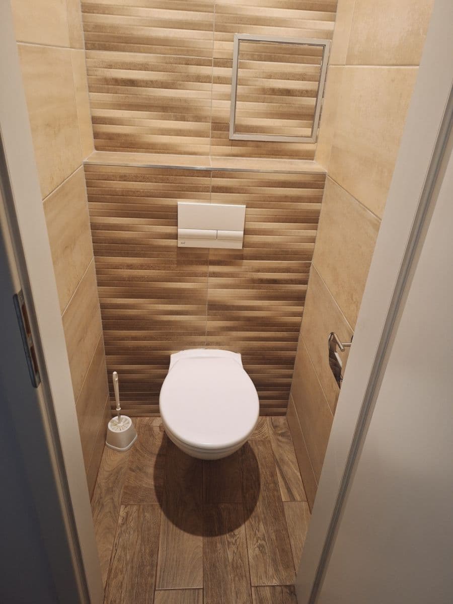 Prenájom bytu 2-izbový 44 m², Dětská, Praha, Praha Prenájom bytu 2-izbový 44 m², Dětská, Praha, Praha