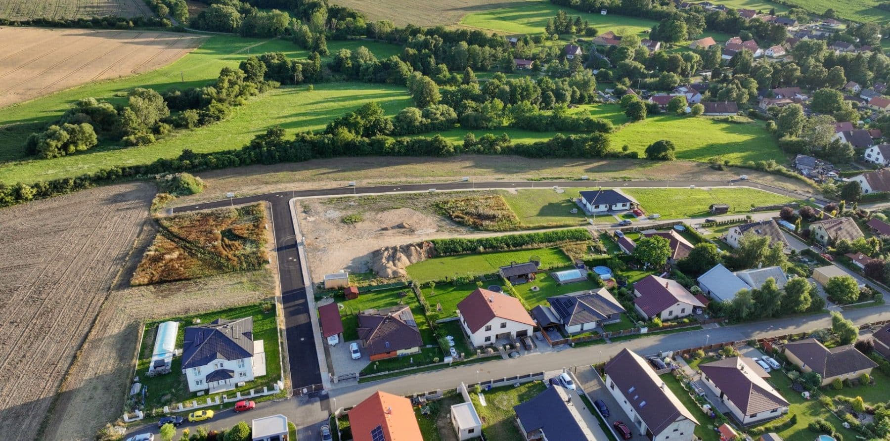 Predaj pozemku 800 m², Načeradec, Středočeský kraj Predaj pozemku 800 m², Načeradec, Středočeský kraj