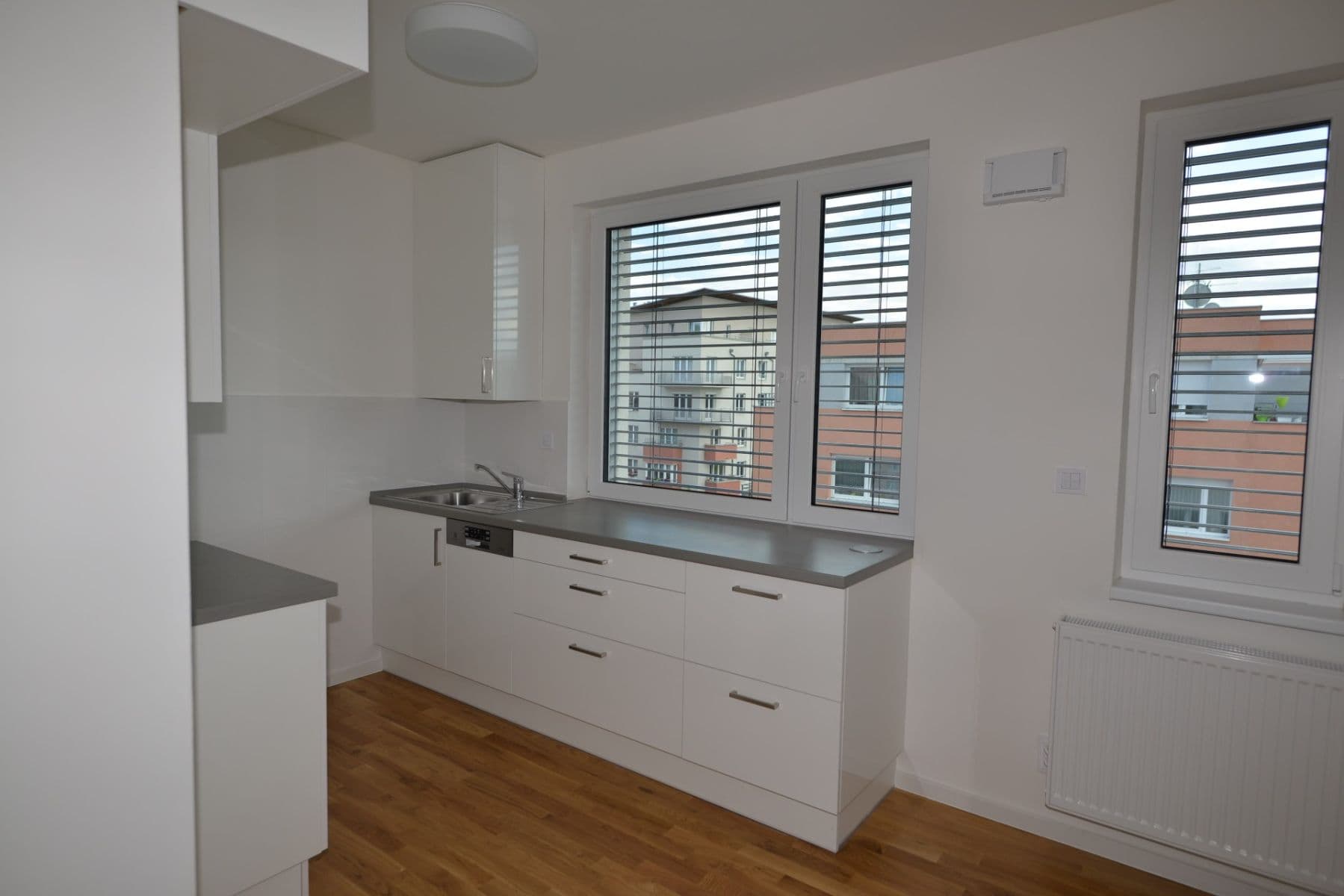 Prenájom bytu 2-izbový 47 m², Práčská, Praha, Praha Prenájom bytu 2-izbový 47 m², Práčská, Praha, Praha