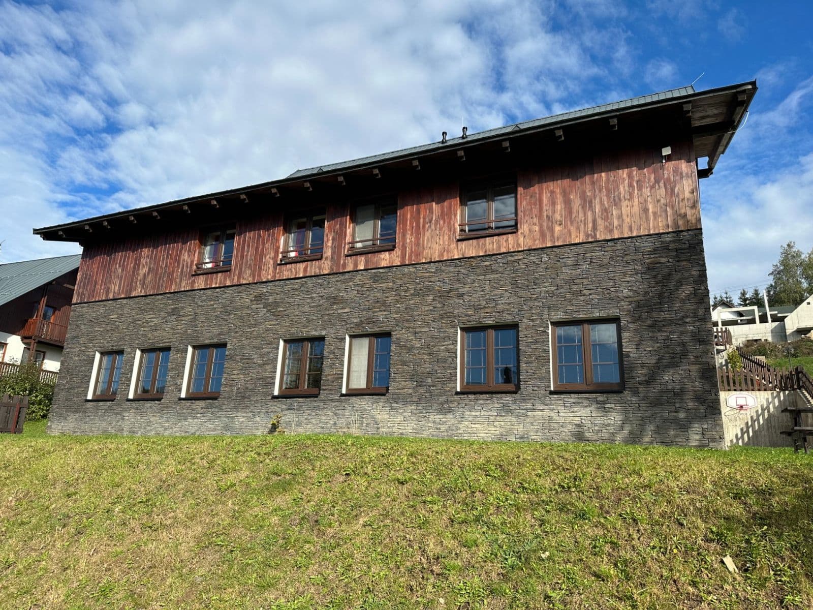 Predaj bytu 2-izbový 57 m², Vítkovice, Liberecký kraj Predaj bytu 2-izbový 57 m², Vítkovice, Liberecký kraj