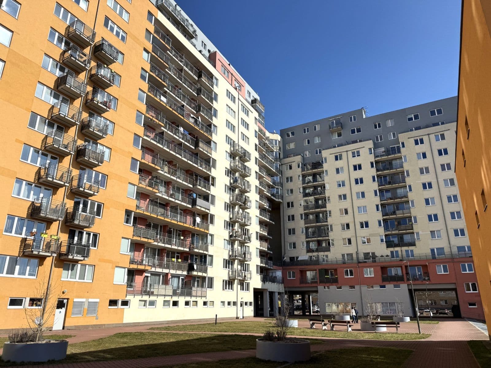 Predaj bytu 2-izbový 44 m², Hnězdenská, Praha, Praha Predaj bytu 2-izbový 44 m², Hnězdenská, Praha, Praha