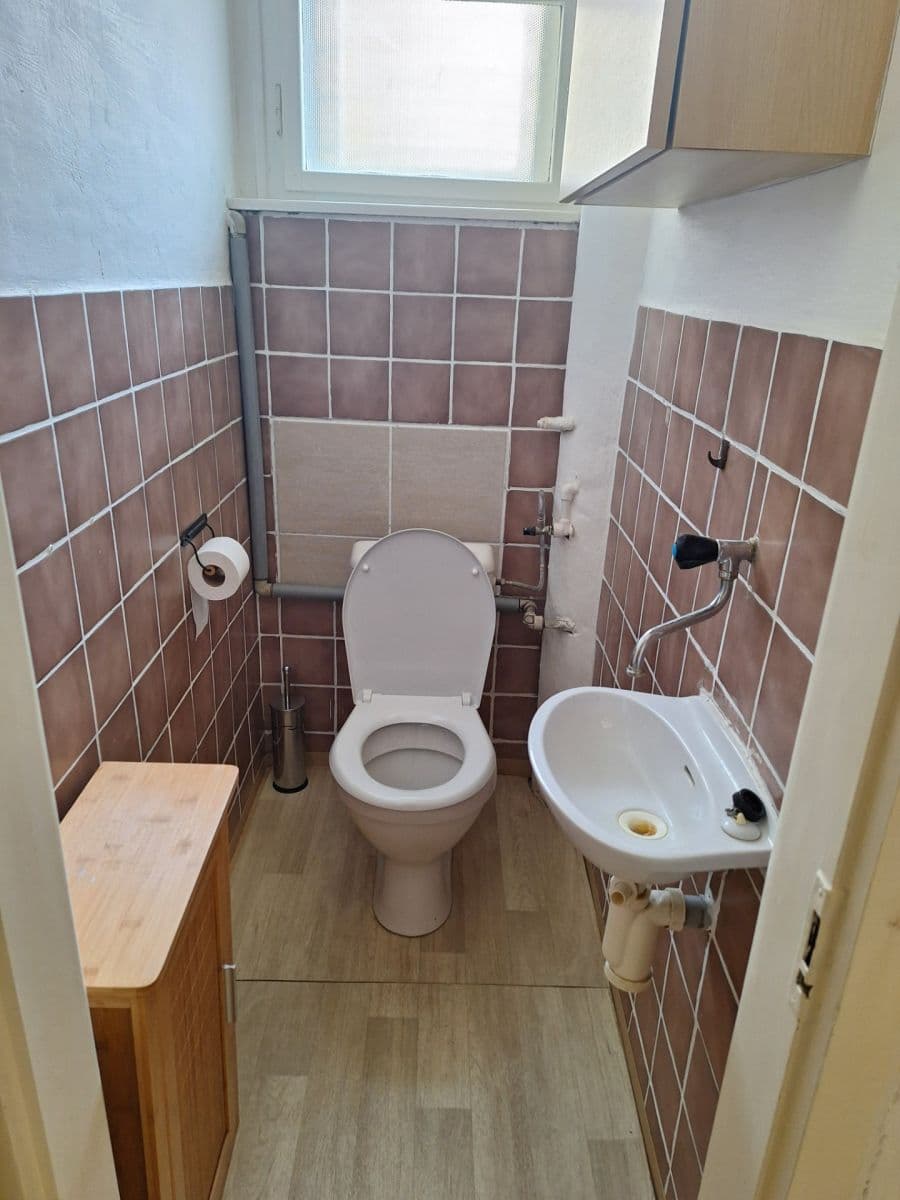 Prenájom bytu 2-izbový 38 m², Václavkova, Praha, Praha Prenájom bytu 2-izbový 38 m², Václavkova, Praha, Praha