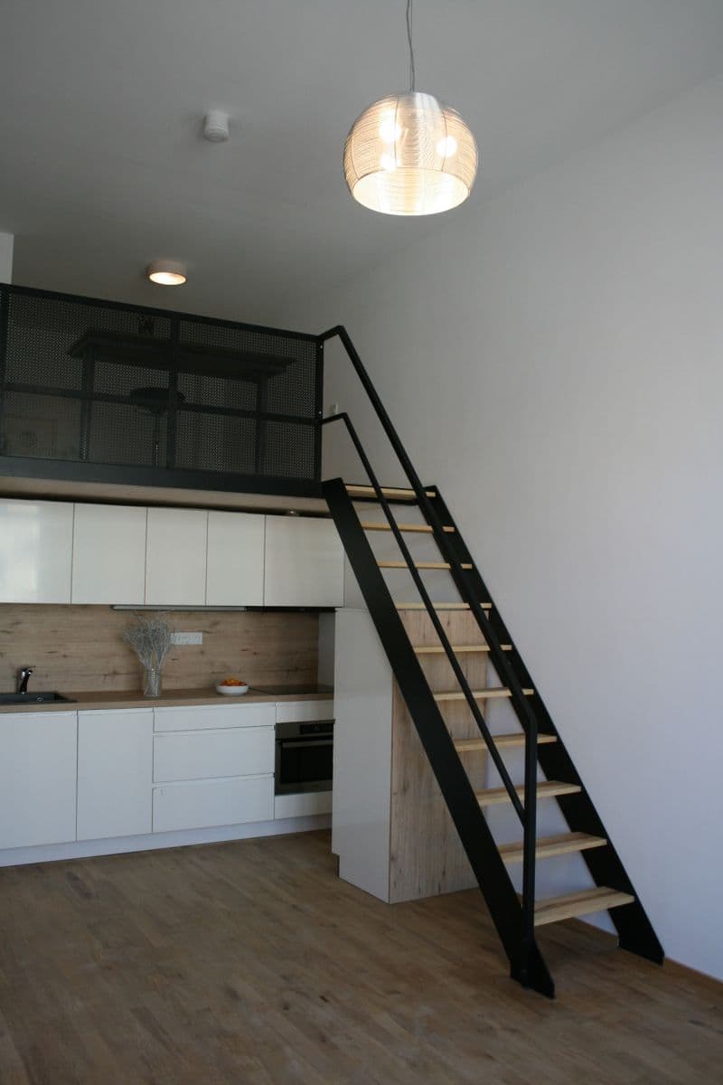 Prenájom bytu 2-izbový 54 m², Ambrožova, Praha, Praha Prenájom bytu 2-izbový 54 m², Ambrožova, Praha, Praha