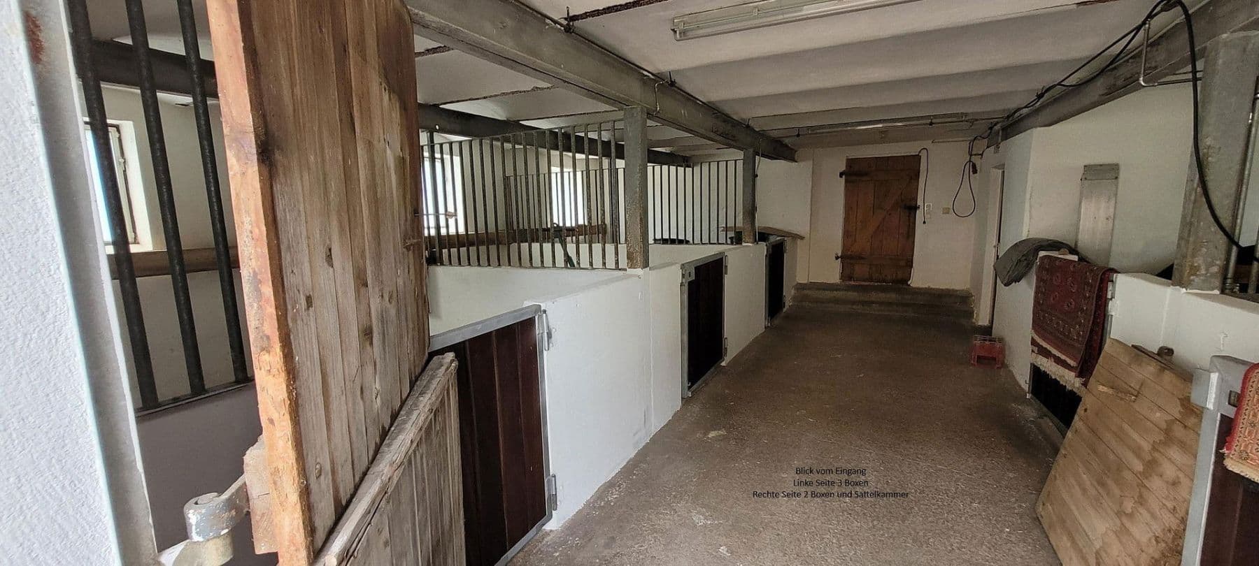 Predaj domu 175 m², pozemek 20.000 m², Biberbach, Bavorsko Predaj domu 175 m², pozemek 20.000 m², Biberbach, Bavorsko