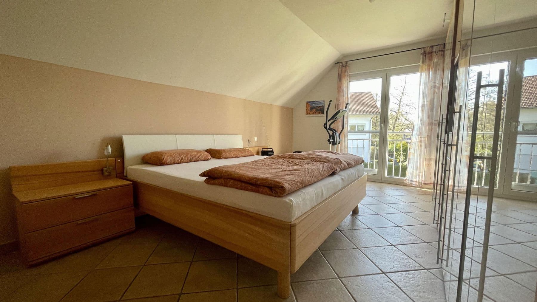 Predaj domu 117 m², pozemek 400 m², Freigericht, Hesensko Predaj domu 117 m², pozemek 400 m², Freigericht, Hesensko