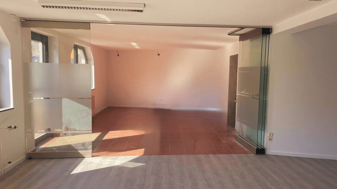 Prenájom nebytového priestoru 120 m², Hoferstr. 7, Gefell, Durínsko Prenájom nebytového priestoru 120 m², Hoferstr. 7, Gefell, Durínsko