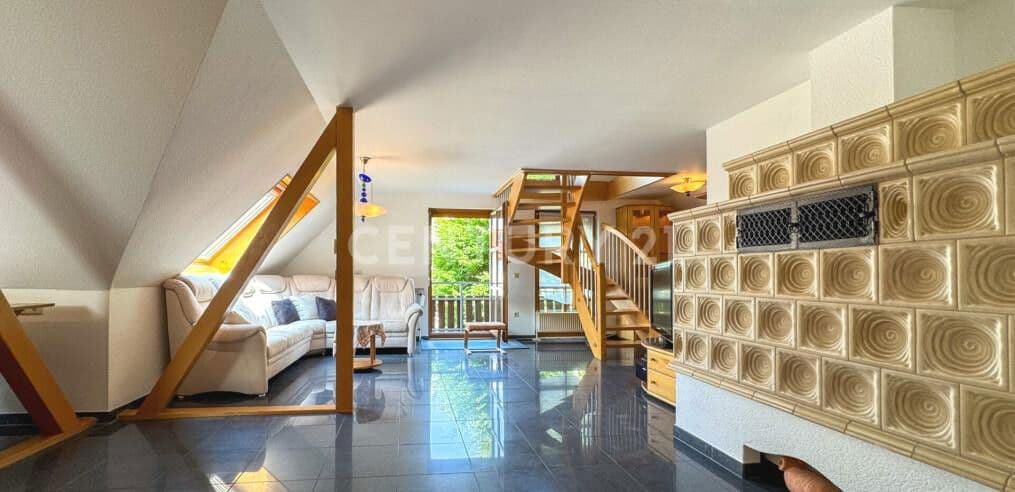 Prenájom bytu 6-izbový 148 m², Hutstraße 15, 18, Itzgrund, Bavorsko Prenájom bytu 6-izbový 148 m², Hutstraße 15, 18, Itzgrund, Bavorsko