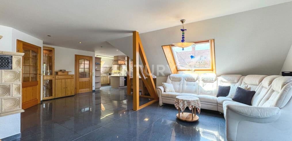 Prenájom bytu 6-izbový 148 m², Hutstraße 15, 18, Itzgrund, Bavorsko Prenájom bytu 6-izbový 148 m², Hutstraße 15, 18, Itzgrund, Bavorsko