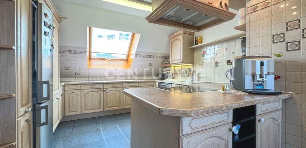 Prenájom bytu 6-izbový 148 m², Hutstraße 15, 18, Itzgrund, Bavorsko Prenájom bytu 6-izbový 148 m², Hutstraße 15, 18, Itzgrund, Bavorsko