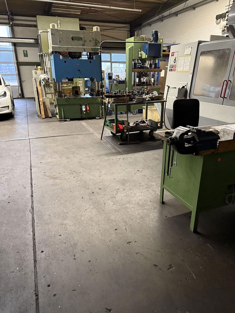 Prenájom nebytového priestoru 1.248 m², Oberste Kamp 7, Velbert, Severné Porýnie - Westfálsko Prenájom nebytového priestoru 1.248 m², Oberste Kamp 7, Velbert, Severné Porýnie - Westfálsko