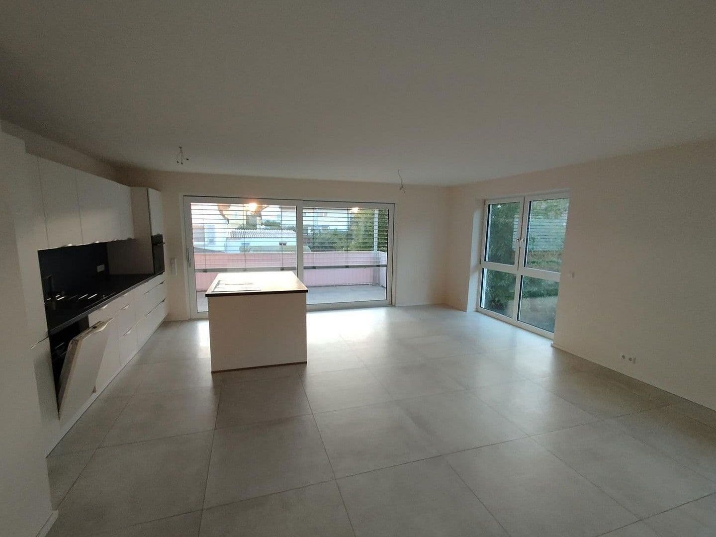 Prenájom bytu 2-izbový 65 m², Nelkenstraße, Leinfelden-Echterdingen, Bádensko-Wurttembersko Prenájom bytu 2-izbový 65 m², Nelkenstraße, Leinfelden-Echterdingen, Bádensko-Wurttembersko