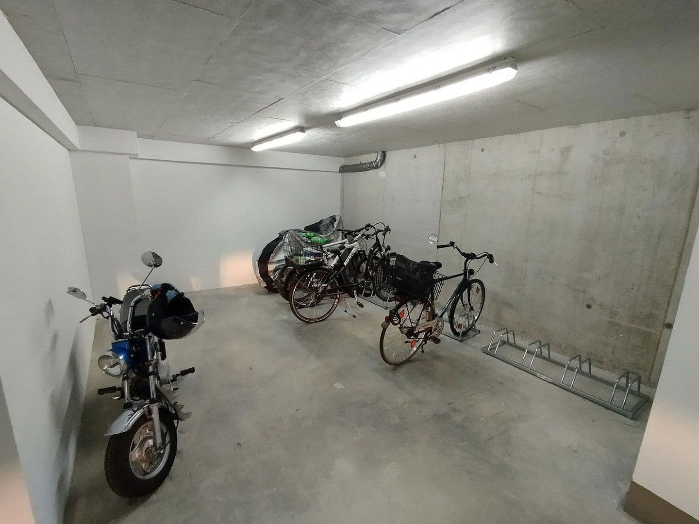 Prenájom bytu 2-izbový 65 m², Nelkenstraße, Leinfelden-Echterdingen, Bádensko-Wurttembersko Prenájom bytu 2-izbový 65 m², Nelkenstraße, Leinfelden-Echterdingen, Bádensko-Wurttembersko