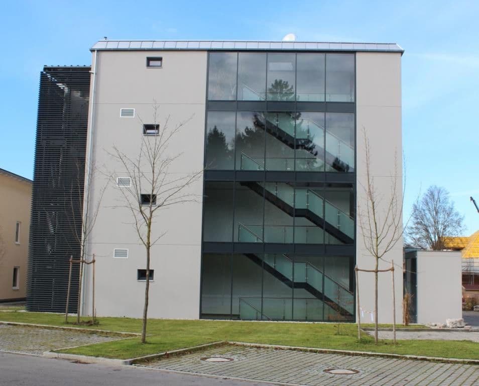 Prenájom kancelárie 262 m², Lise-Meitner-Straße 3, Krailling, Bavorsko Prenájom kancelárie 262 m², Lise-Meitner-Straße 3, Krailling, Bavorsko