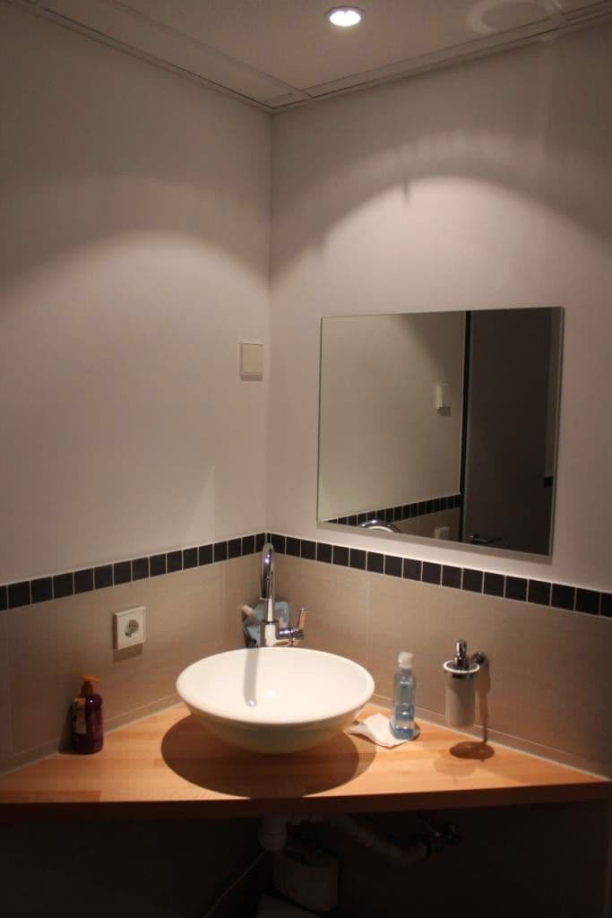 Prenájom kancelárie 262 m², Lise-Meitner-Straße 3, Krailling, Bavorsko Prenájom kancelárie 262 m², Lise-Meitner-Straße 3, Krailling, Bavorsko