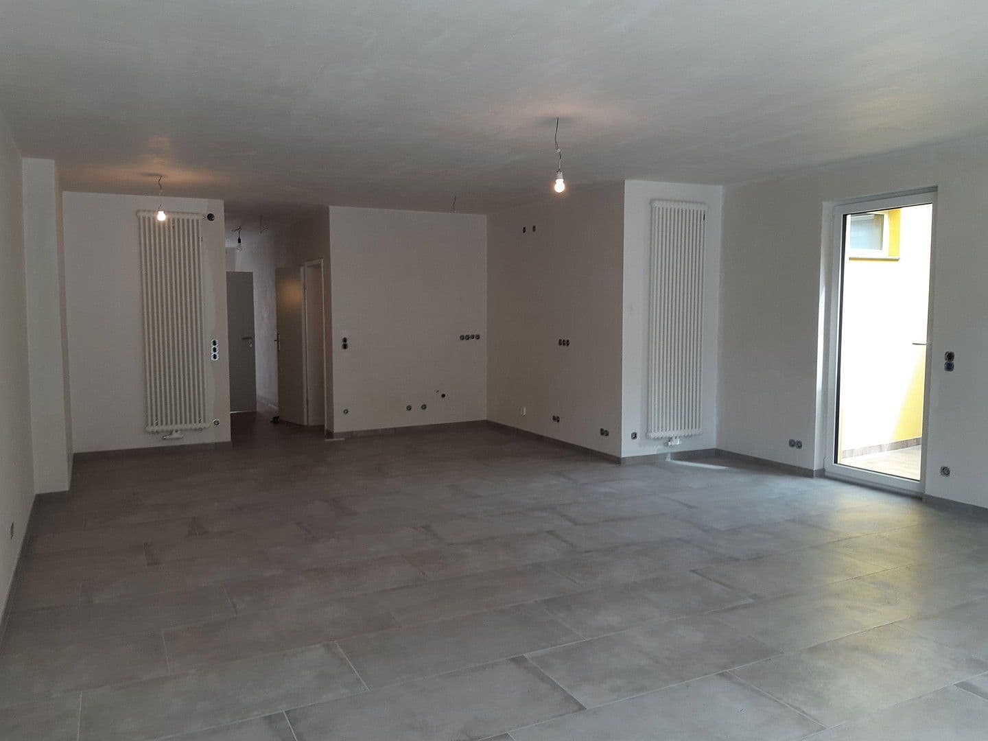 Prenájom bytu 2-izbový 105 m², Herzogenrath, Severné Porýnie - Westfálsko Prenájom bytu 2-izbový 105 m², Herzogenrath, Severné Porýnie - Westfálsko