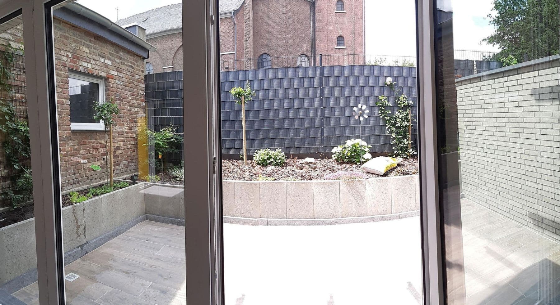 Prenájom bytu 2-izbový 105 m², Herzogenrath, Severné Porýnie - Westfálsko Prenájom bytu 2-izbový 105 m², Herzogenrath, Severné Porýnie - Westfálsko