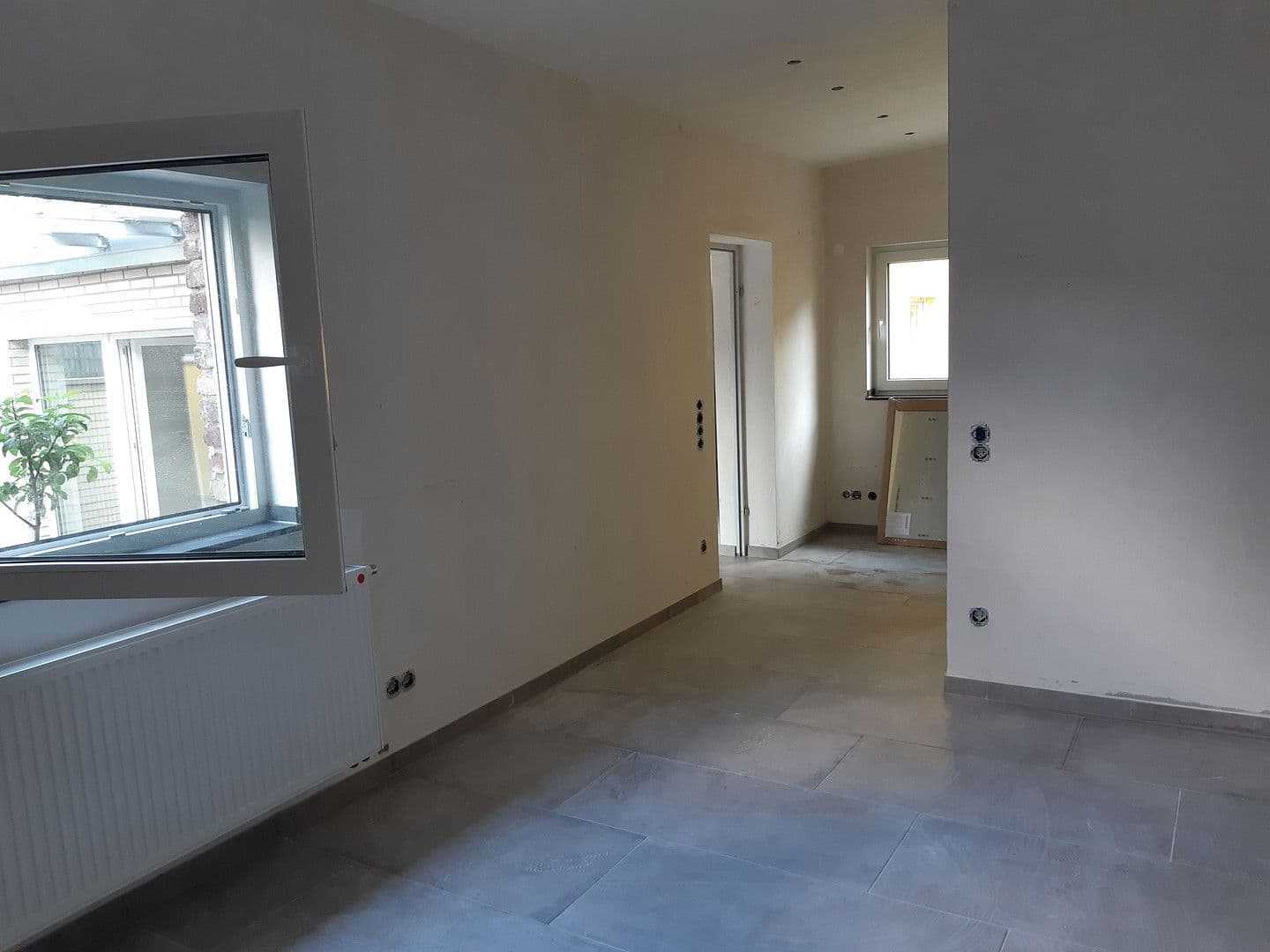 Prenájom bytu 2-izbový 105 m², Herzogenrath, Severné Porýnie - Westfálsko Prenájom bytu 2-izbový 105 m², Herzogenrath, Severné Porýnie - Westfálsko