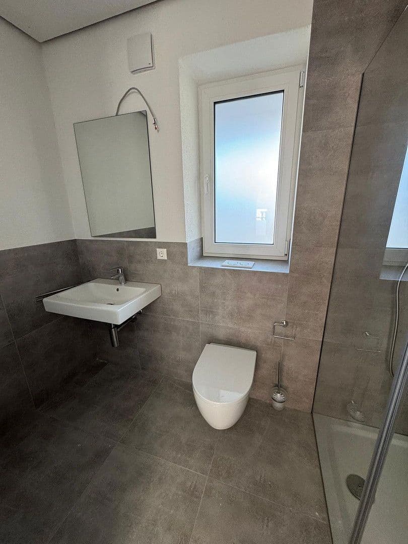 Prenájom bytu 3-izbový 85 m², Schützenstr. 4, Dinkelsbühl, Bavorsko Prenájom bytu 3-izbový 85 m², Schützenstr. 4, Dinkelsbühl, Bavorsko