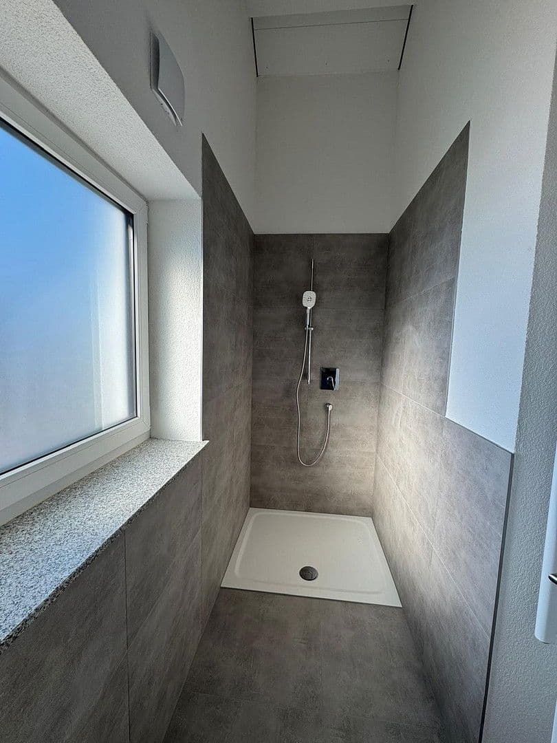 Prenájom bytu 3-izbový 85 m², Schützenstr. 4, Dinkelsbühl, Bavorsko Prenájom bytu 3-izbový 85 m², Schützenstr. 4, Dinkelsbühl, Bavorsko