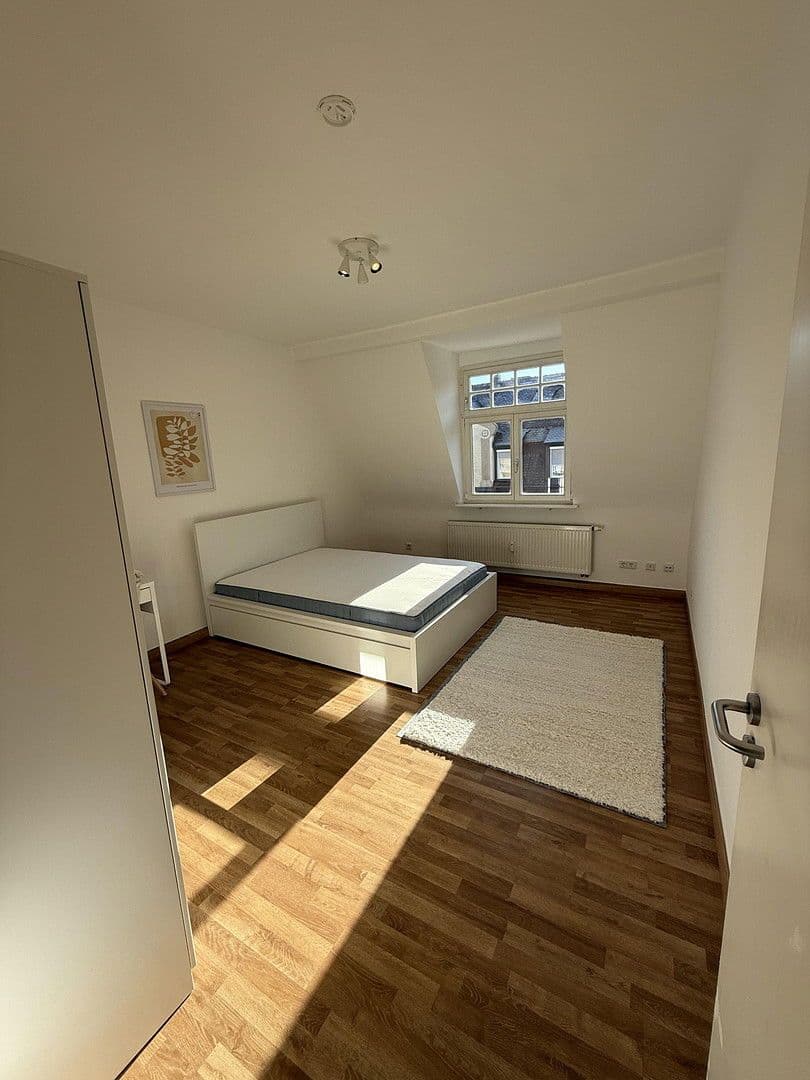 Prenájom bytu 92 m², Orffstraße 10, Nürnberg, Bavorsko Prenájom bytu 92 m², Orffstraße 10, Nürnberg, Bavorsko