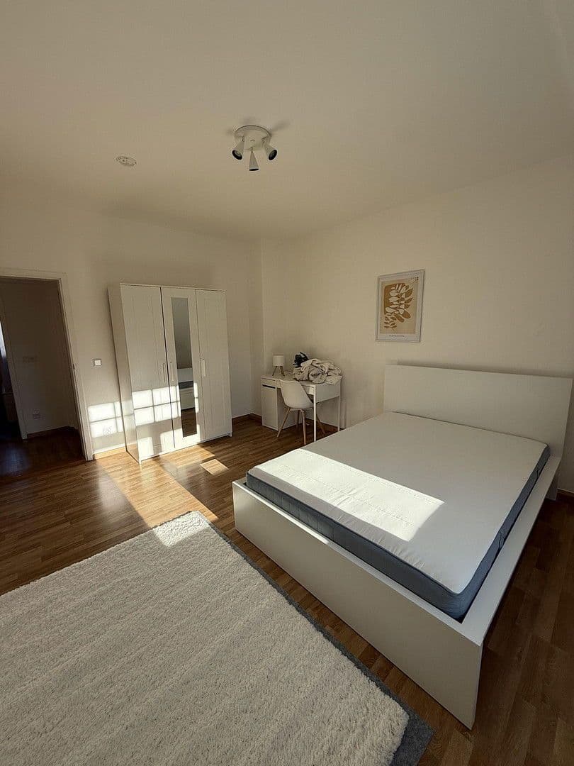 Prenájom bytu 92 m², Orffstraße 10, Nürnberg, Bavorsko Prenájom bytu 92 m², Orffstraße 10, Nürnberg, Bavorsko