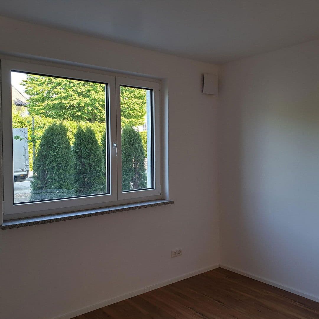 Prenájom bytu 3-izbový 88 m², Georg-Huber-Str. 14, Zorneding, Ortsteil Pöring, Bavorsko Prenájom bytu 3-izbový 88 m², Georg-Huber-Str. 14, Zorneding, Ortsteil Pöring, Bavorsko